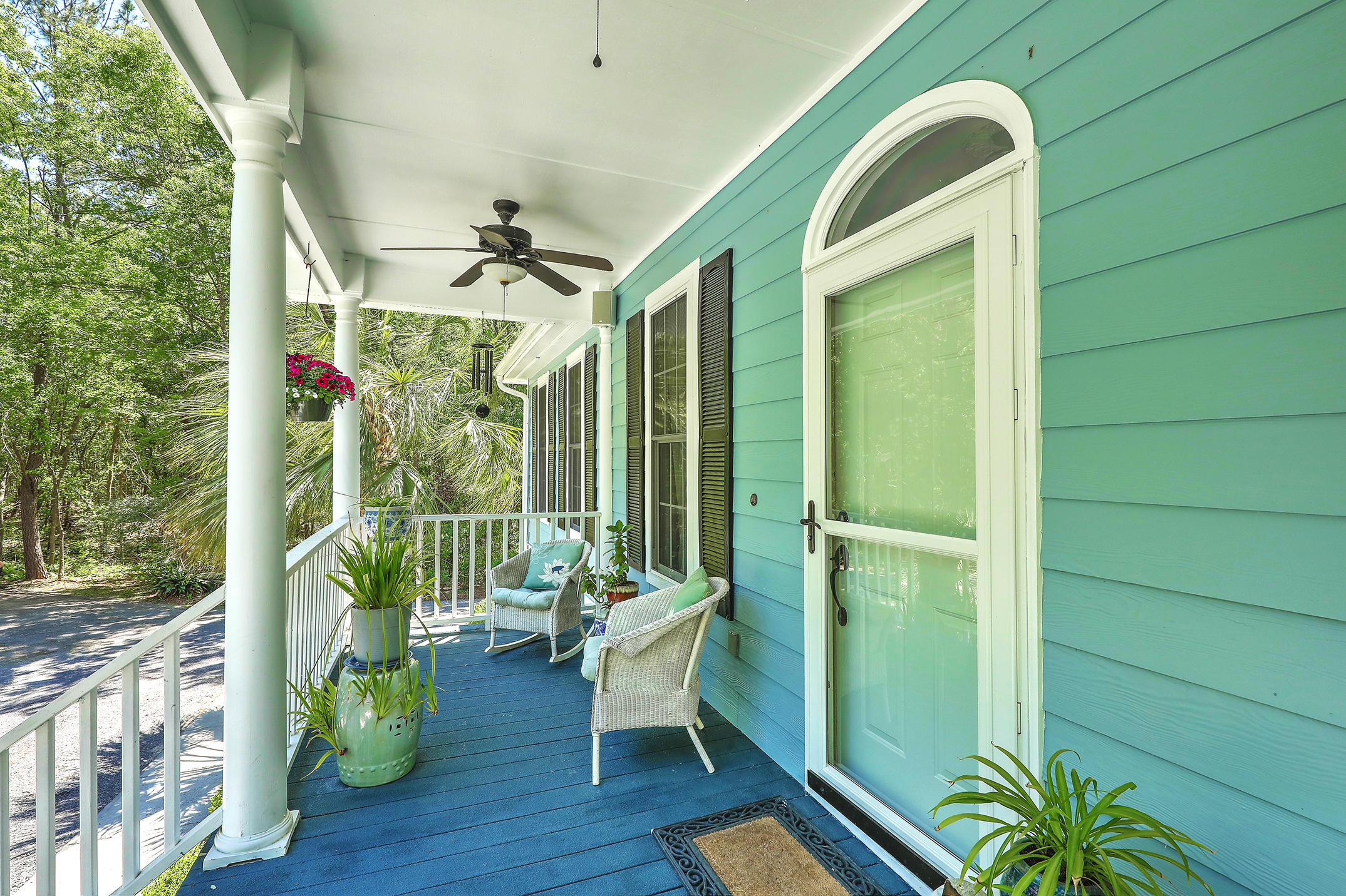 588 Main Road Johns Island, SC 29455 - Photo 5 of 58 1R3A0069_70_71