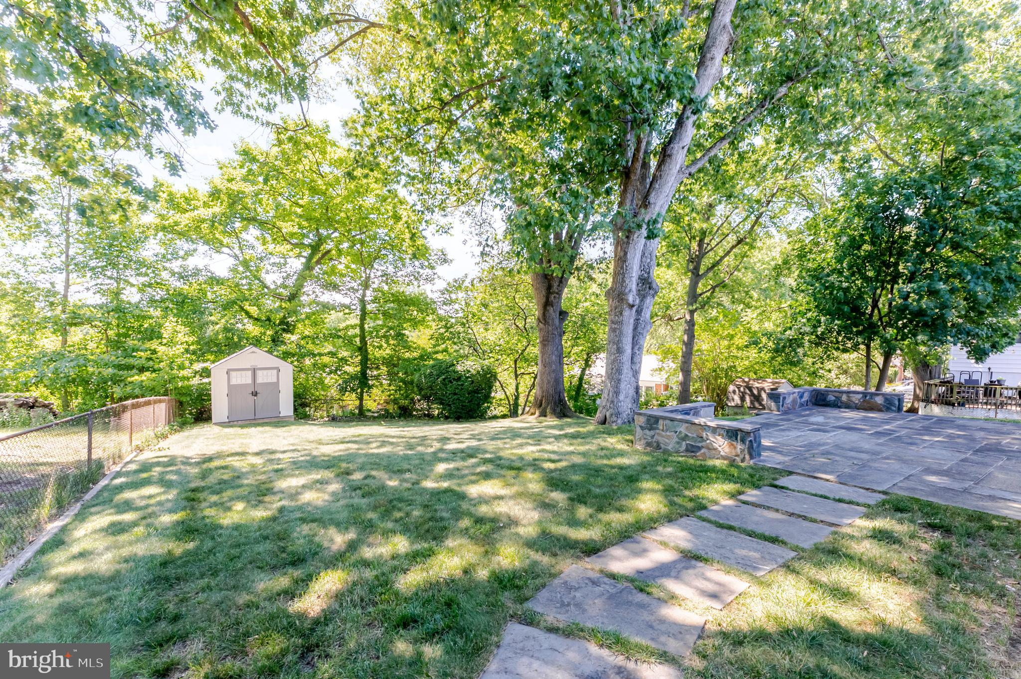 5825 Atteentee Road Springfield, VA 22150 - Photo 28 of 37
