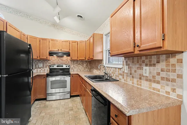 $199,000 | 143 Easterly Drive, Mechanicsburg, PA 17050