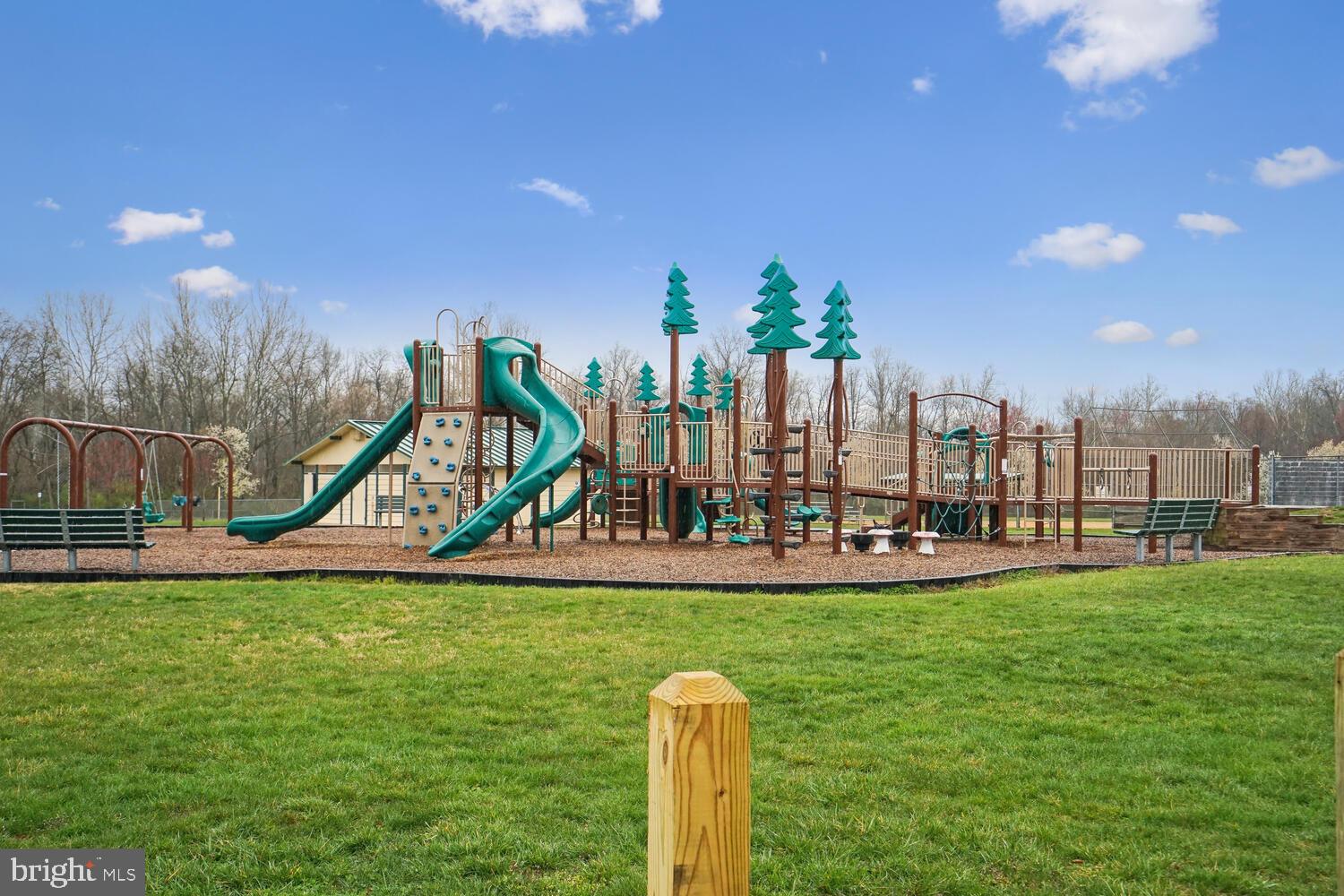 19508 Wootton Avenue Poolesville, MD 20837 - Photo 33 of 40