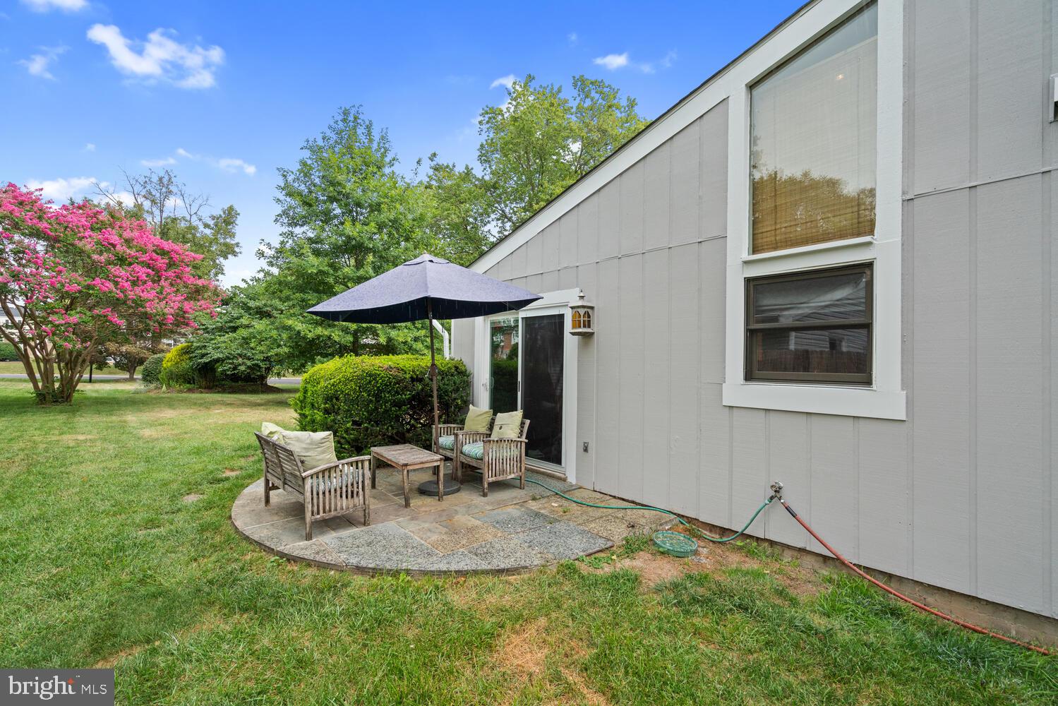 19508 Wootton Avenue Poolesville, MD 20837 - Photo 8 of 40