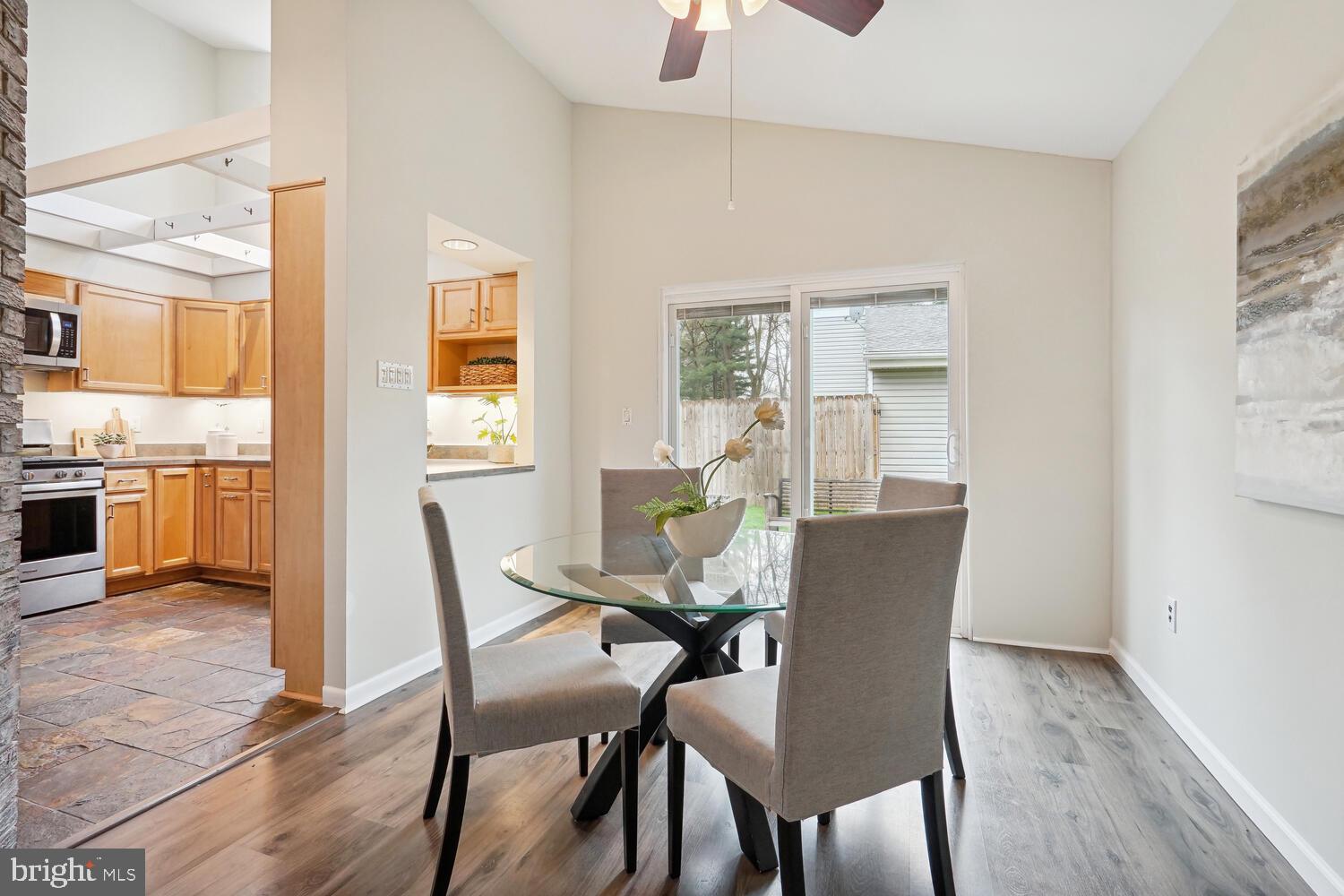 19508 Wootton Avenue Poolesville, MD 20837 - Photo 9 of 40