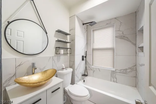 $1,950 | 209 North 11th Street, Unit 2, Newark, NJ 07107