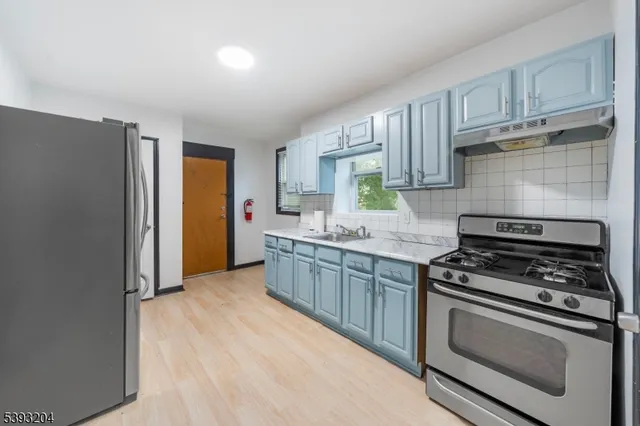 $1,950 | 209 North 11th Street, Unit 2, Newark, NJ 07107