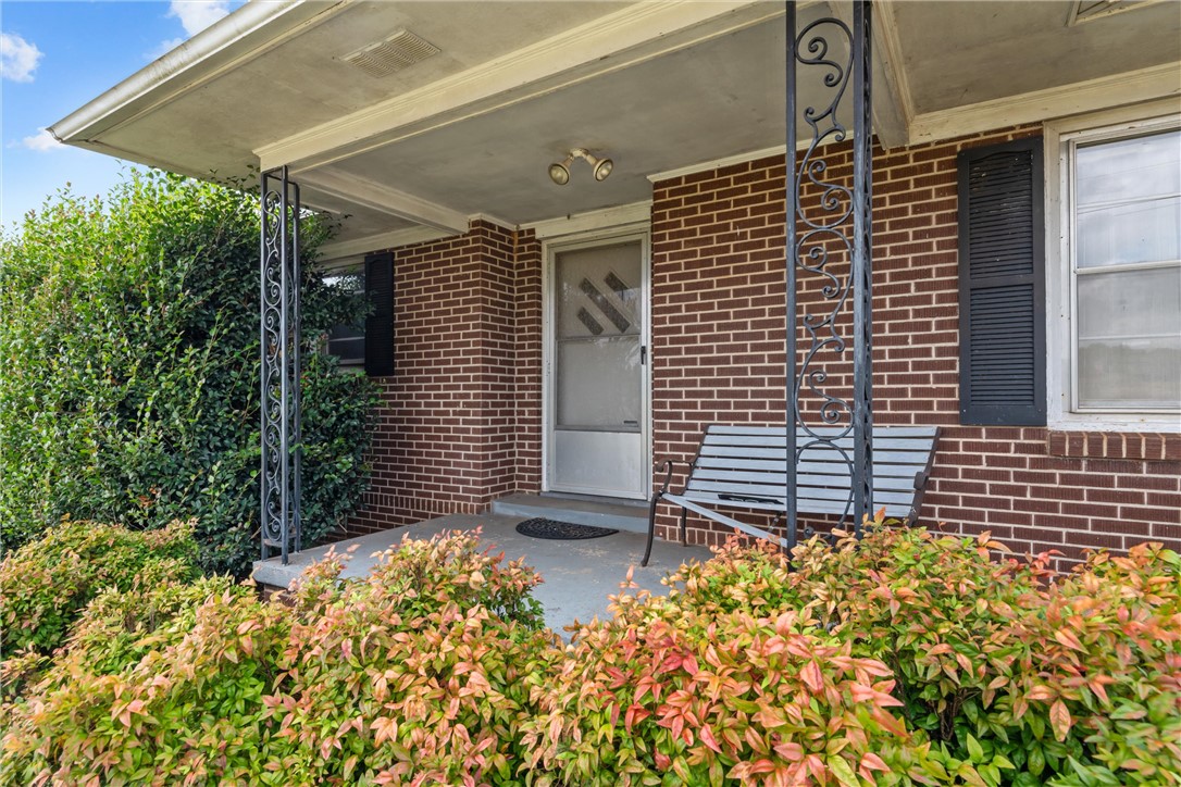 109 Warner Road Anderson, SC 29625 - Photo 5 of 22