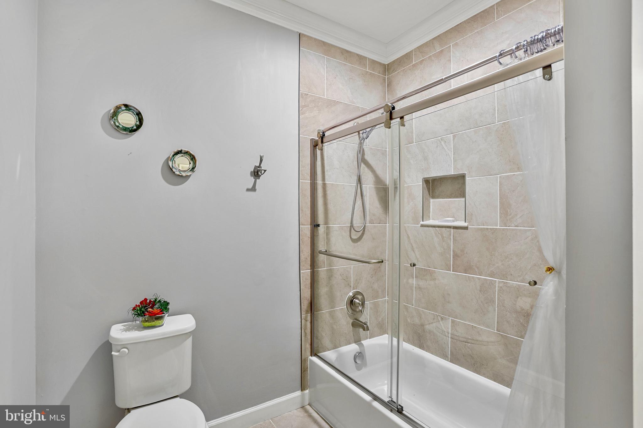 12000 Market Street, Unit 352 Reston, VA 20190 - Photo 17 of 44 Gallery Image 17
