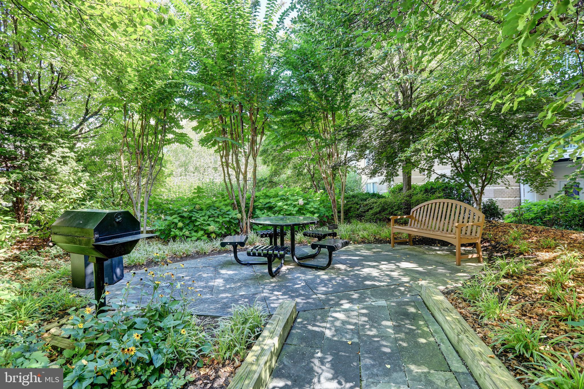 12000 Market Street, Unit 352 Reston, VA 20190 - Photo 35 of 44 Gallery Image 35