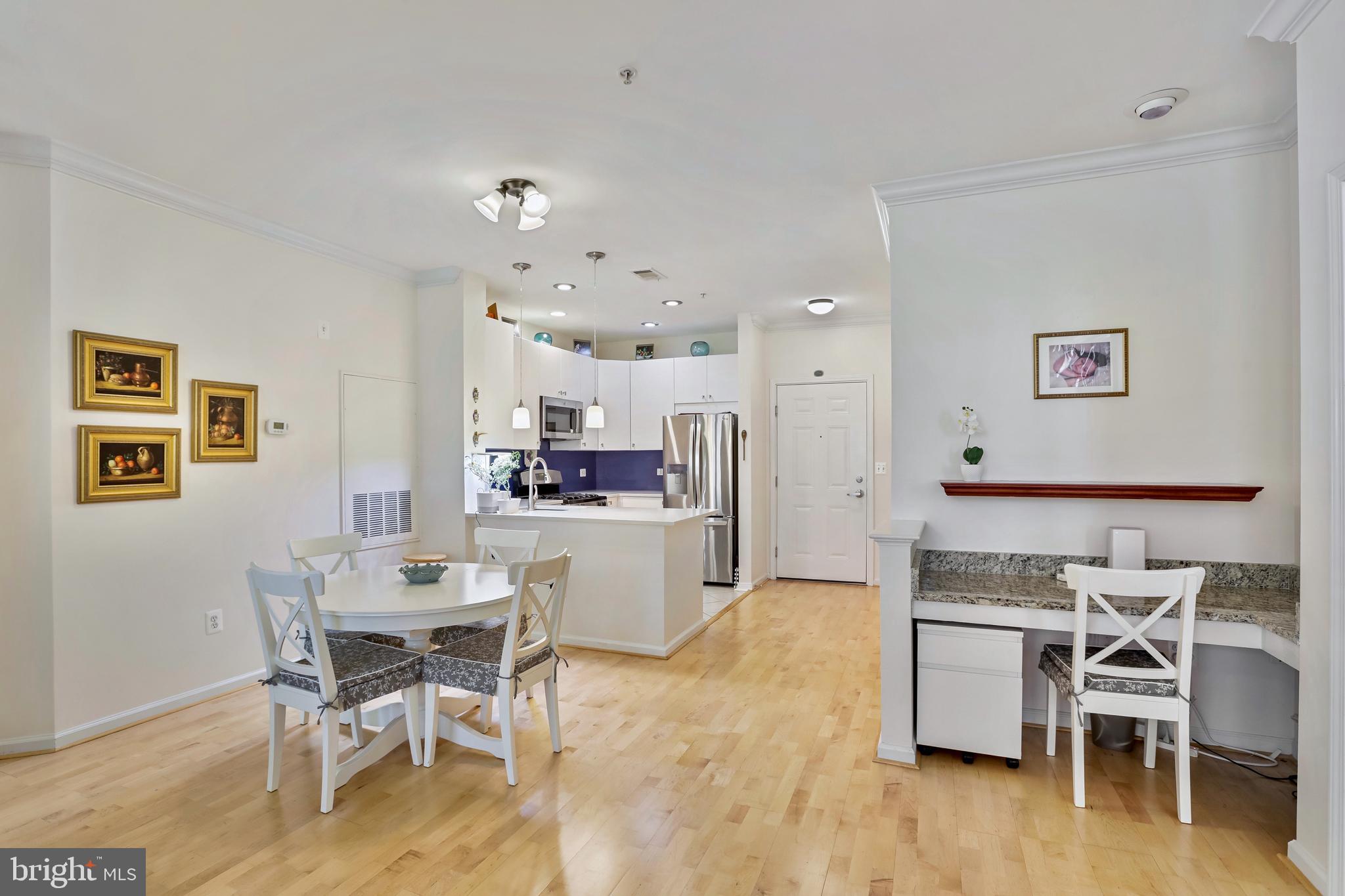 12000 Market Street, Unit 352 Reston, VA 20190 - Photo 6 of 44 Gallery Image 6