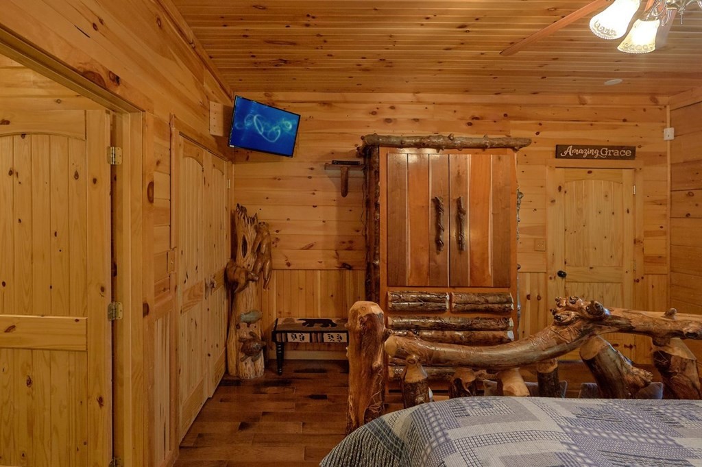 2450 Dove View Road Sevierville, TN 37862 - Photo 20 of 35 Gallery Image 20