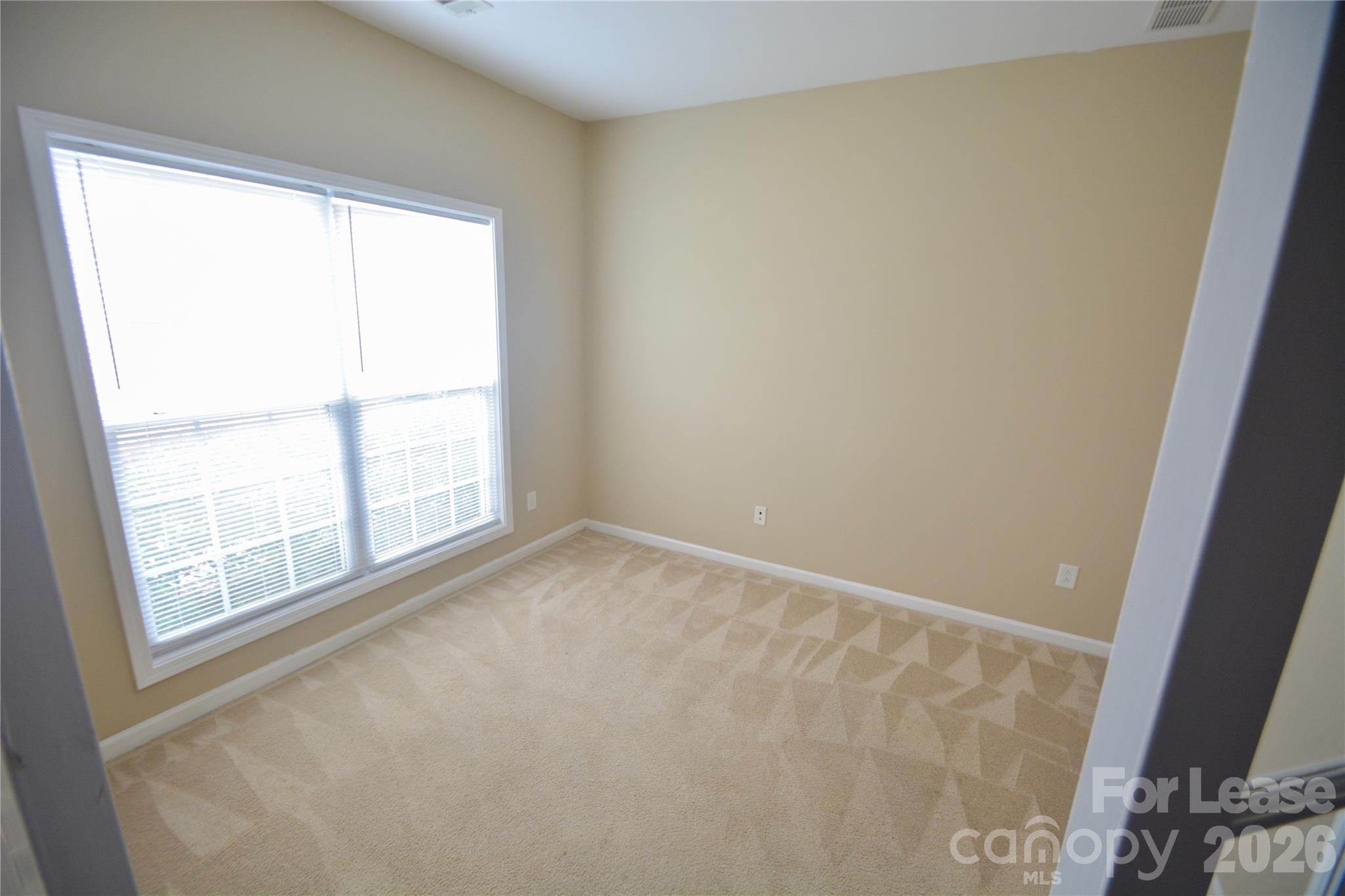 10605 Greenhead View Road Charlotte, NC 28262 - Photo 6 of 30 Gallery Image 6