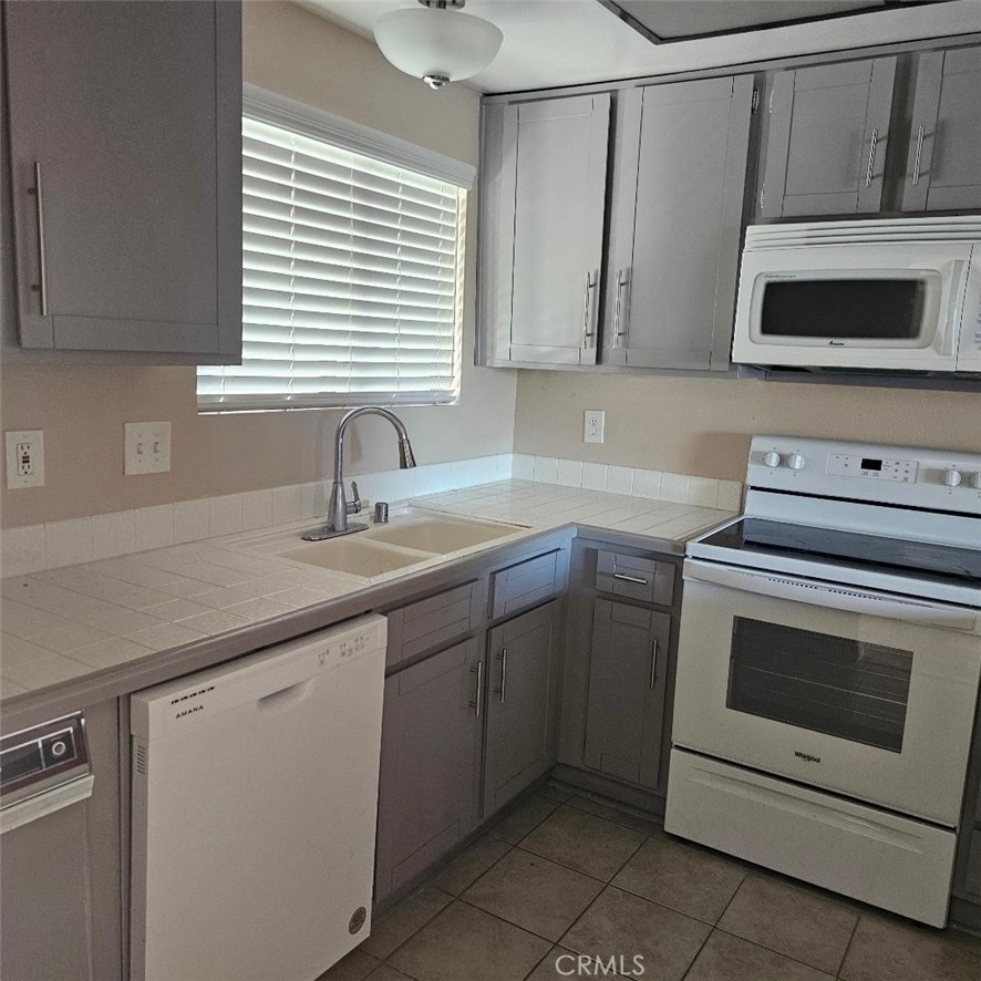 485 South Ranch View Circle, Unit 36 Anaheim, CA 92807 - Photo 2 of 11