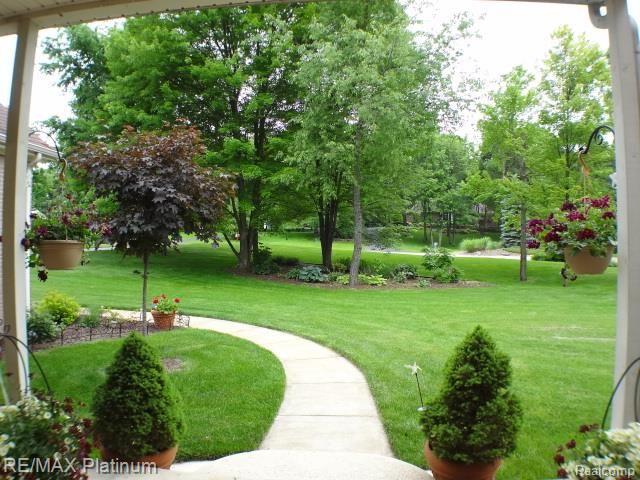 2242 Moorlands Howell, MI 48855 - Photo 46 of 54 070.jpg