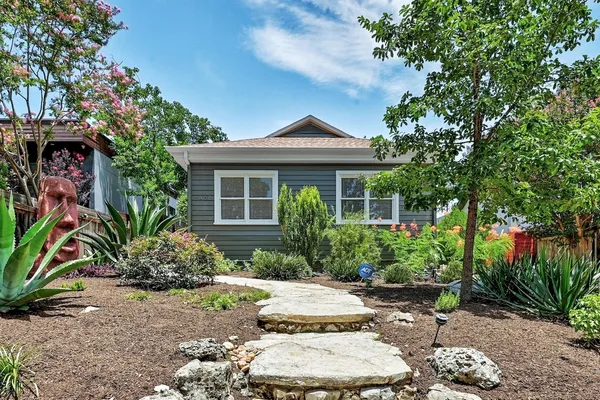 $5,800 | 3408 Bonnie Road, Austin, TX 78703