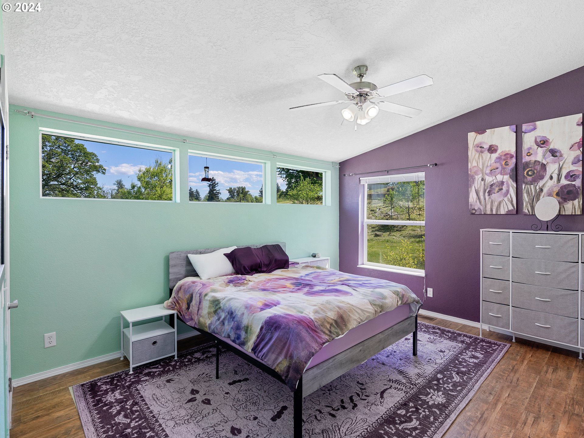 12008 South Emerson Road Canby, OR 97013 - Photo 12 of 46 Owner's Suite Bedroom