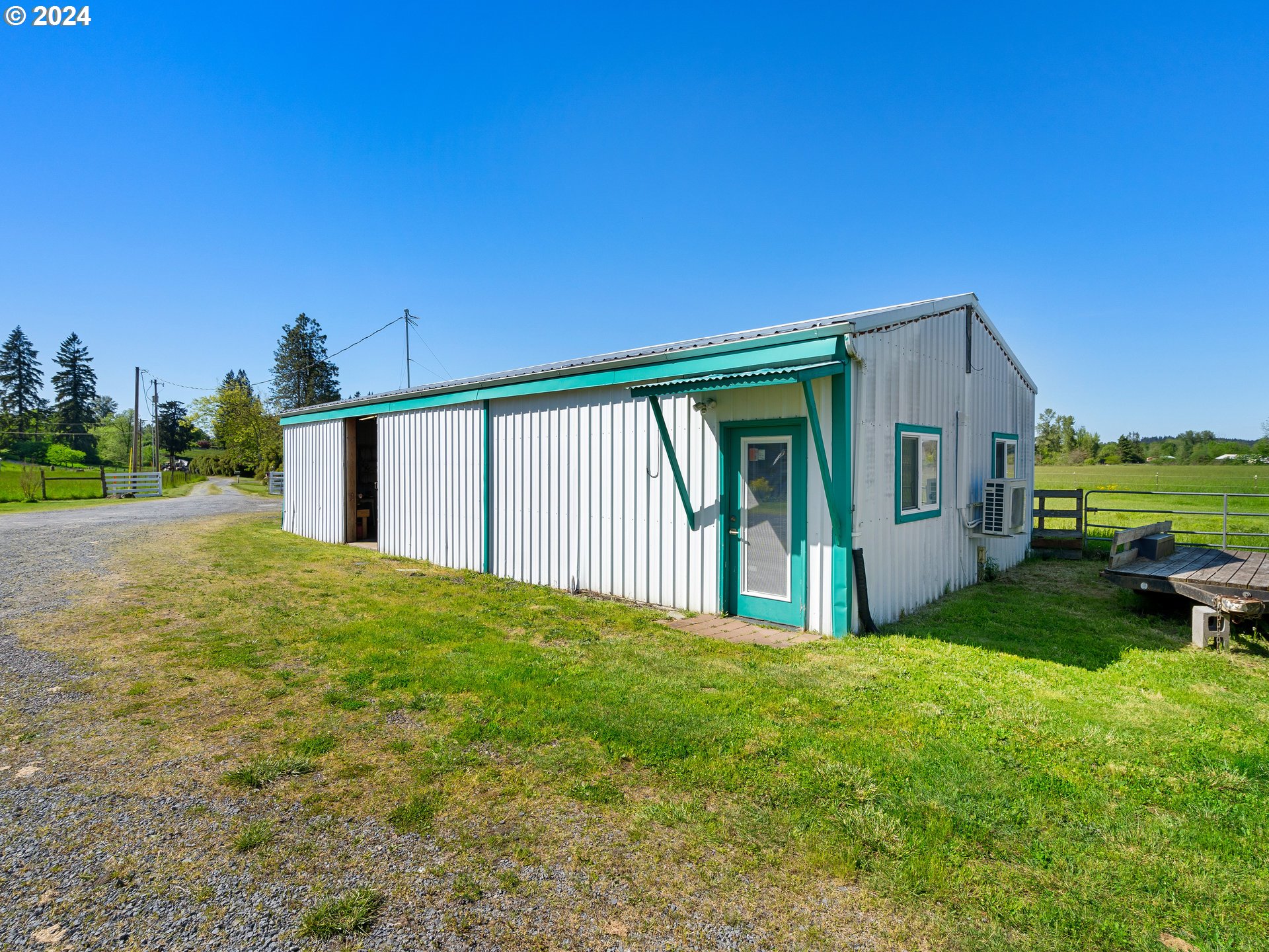 12008 South Emerson Road Canby, OR 97013 - Photo 32 of 46 Shop