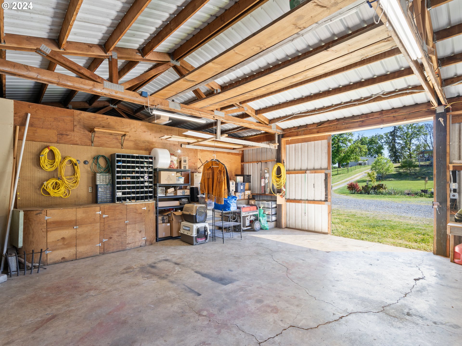 12008 South Emerson Road Canby, OR 97013 - Photo 34 of 46 Shop