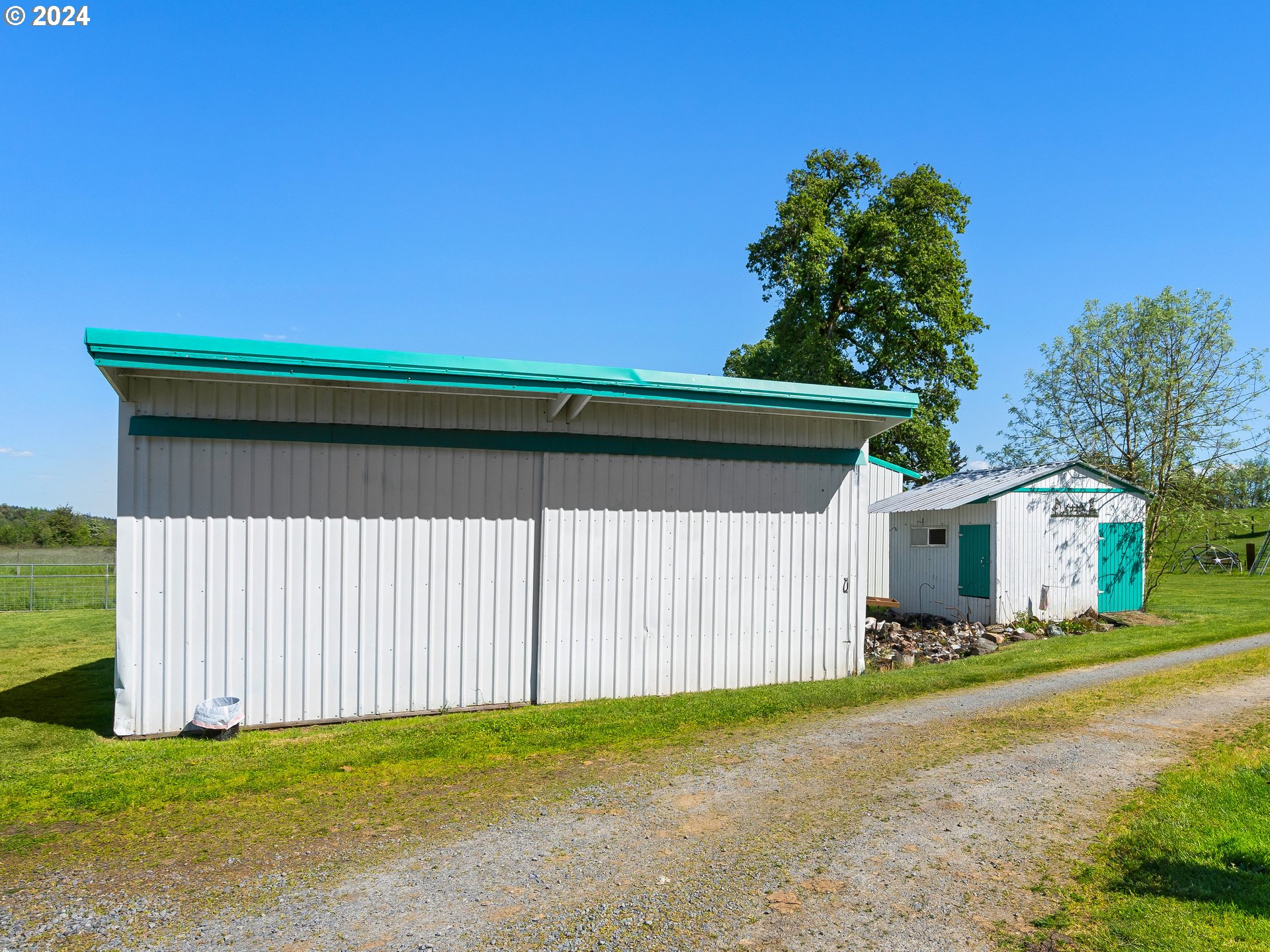 12008 South Emerson Road Canby, OR 97013 - Photo 42 of 46 Barn