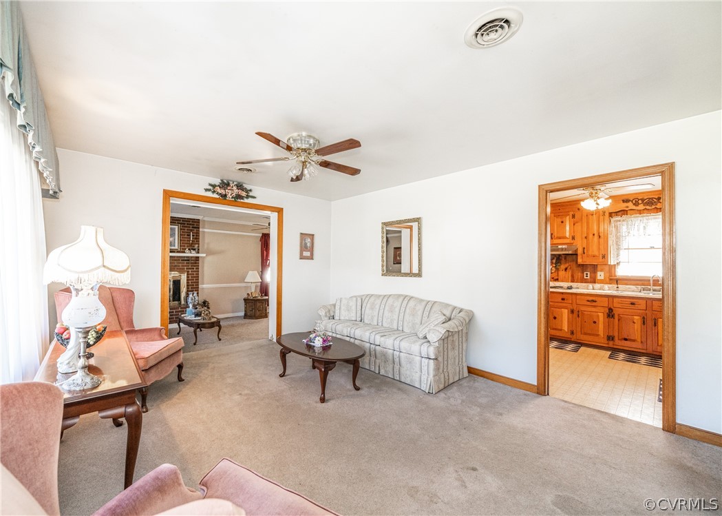 9721 West Providence Road Chesterfield, VA 23236 - Photo 10 of 35 Gallery Image 10