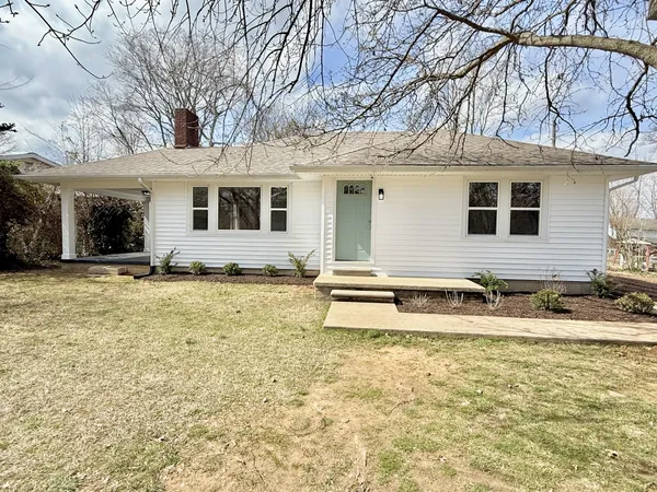 $149,900 | 2711 Kenwood Drive, Hopkinsville, KY 42240