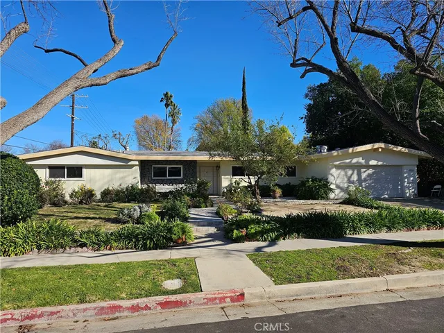 $5,500 | 5352 Bayer Place, Woodland Hills, CA 91367
