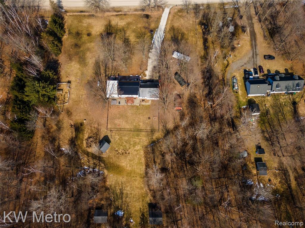 8665 Meskill Road Columbus, MI 48063 - Photo 8 of 55