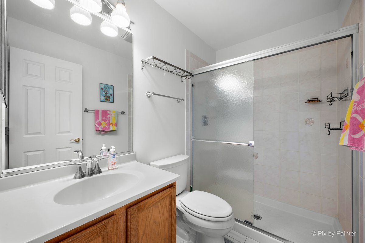 266 Charlotte Court Cary, IL 60013 - Photo 20 of 34