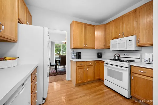 $335,000 | 266 Charlotte Court, Cary, IL 60013