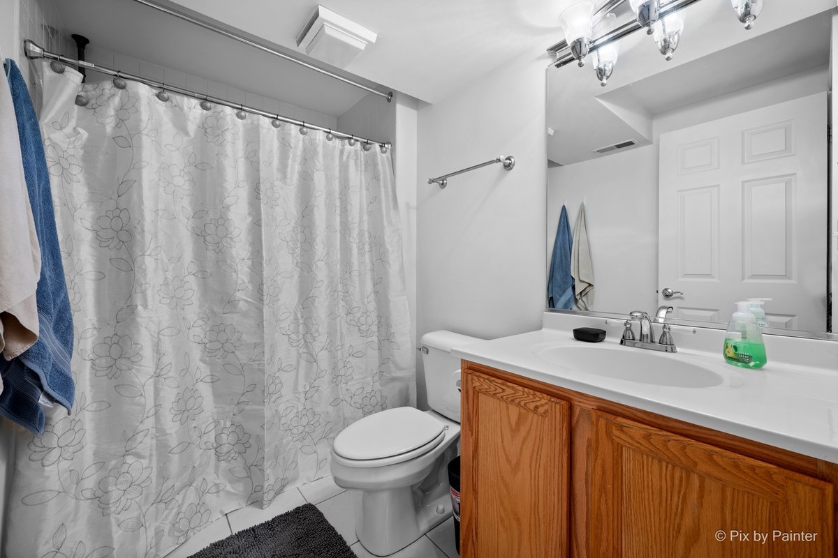 266 Charlotte Court Cary, IL 60013 - Photo 28 of 34