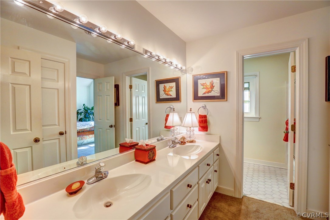 3208 St Stephens Way Midlothian, VA 23113 - Photo 34 of 47 2nd level Master Bathroom with double sinks and so