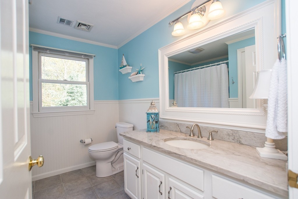 34 Townline Road Franklin, MA 02038 - Photo 18 of 30 Gallery Image 18