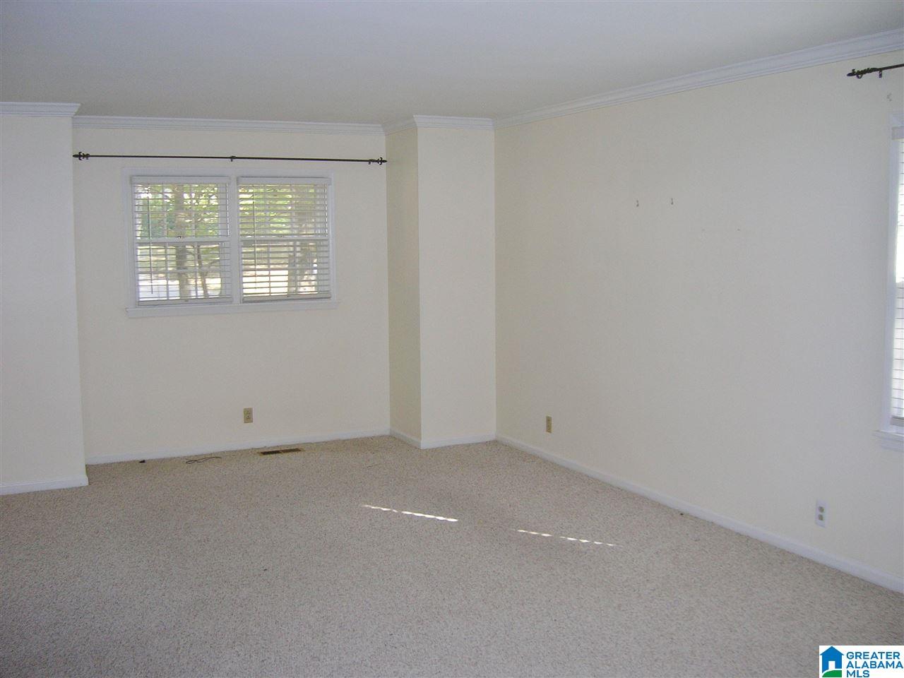 3228 Winchester Road Birmingham, AL 35226 - Photo 9 of 34