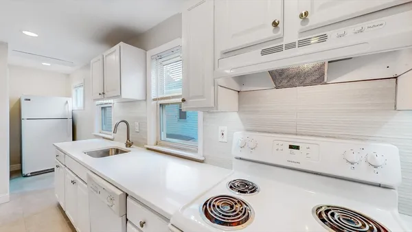 $695,000 | 7 Smith Street, Unit 2, Medford, MA 02155
