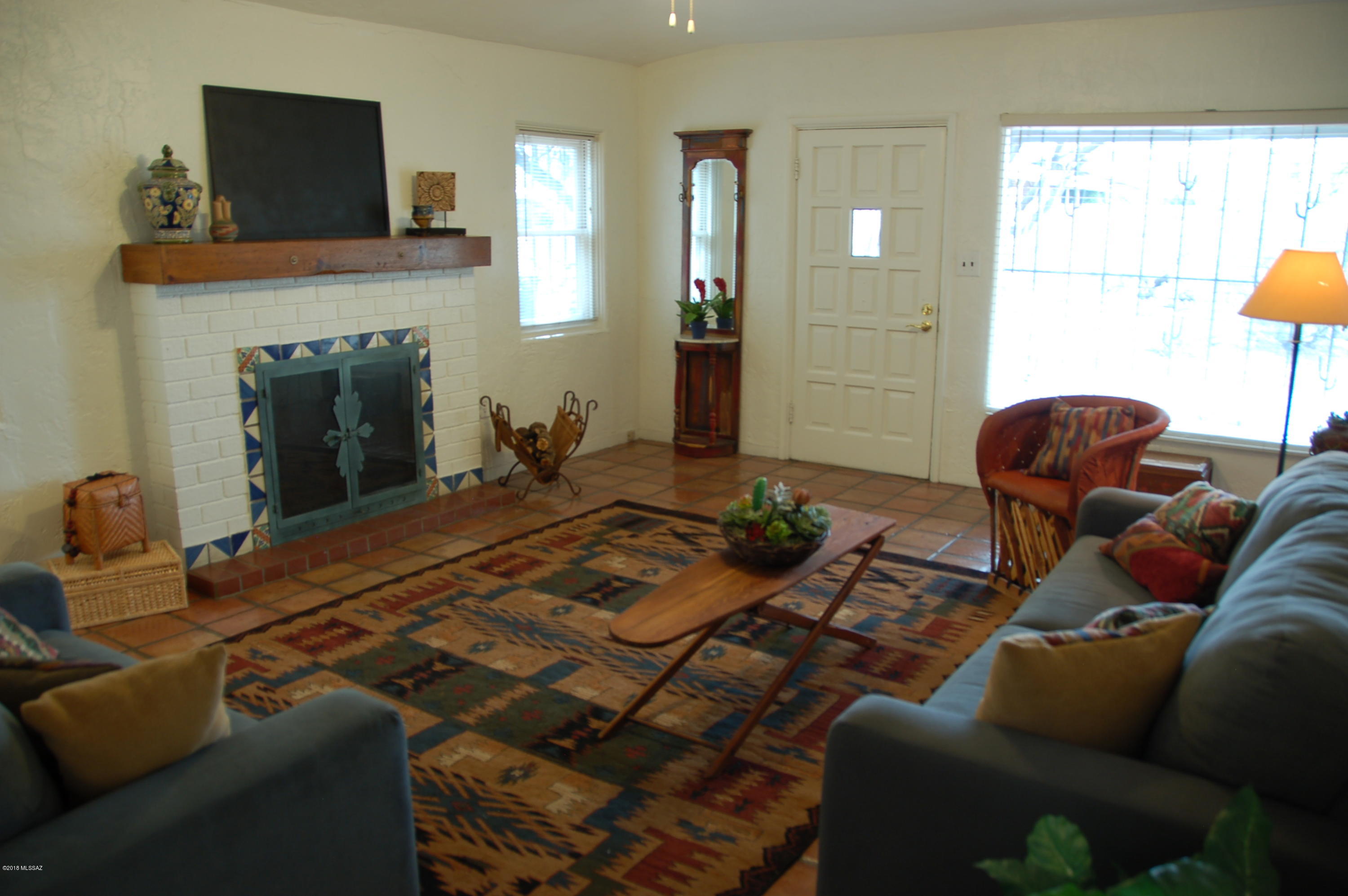 2425 East Edison Street Tucson, AZ 85719 - Photo 2 of 36