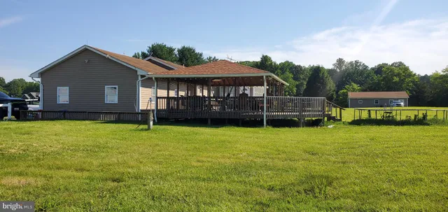 $890,000 | 17439 Mill Branch Place, Bowie, MD 20716