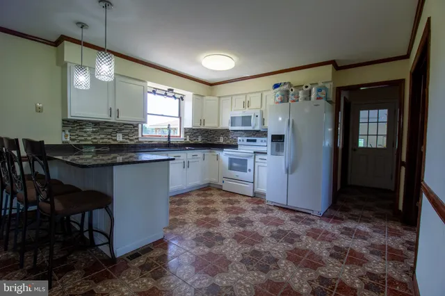 $890,000 | 17439 Mill Branch Place, Bowie, MD 20716