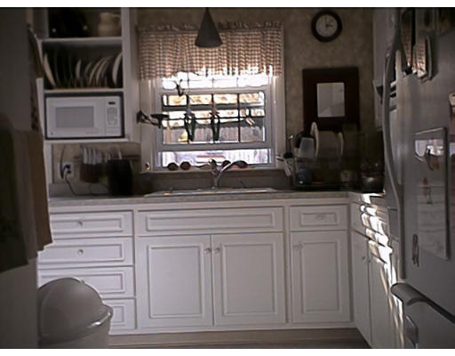 2 Larchwood Road Paxton, MA 01612 - Photo 2 of 6 Gallery Image 2