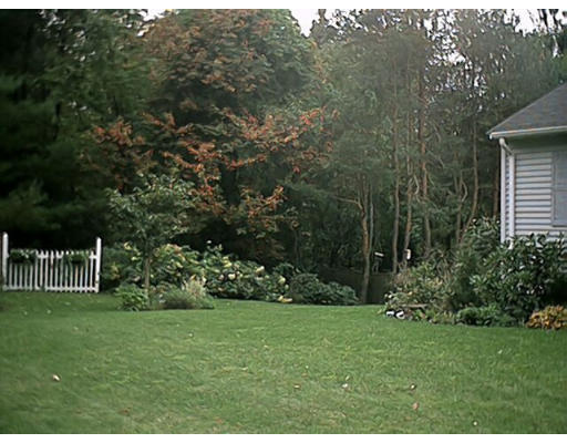 2 Larchwood Road Paxton, MA 01612 - Photo 5 of 6 Gallery Image 5
