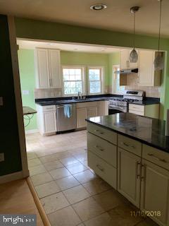 19916 Westerly Avenue Poolesville, MD 20837 - Photo 7 of 26