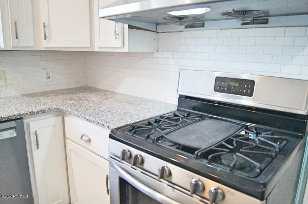 6651 River Road Washington, NC 27889 - Photo 15 of 35 015_GasRange