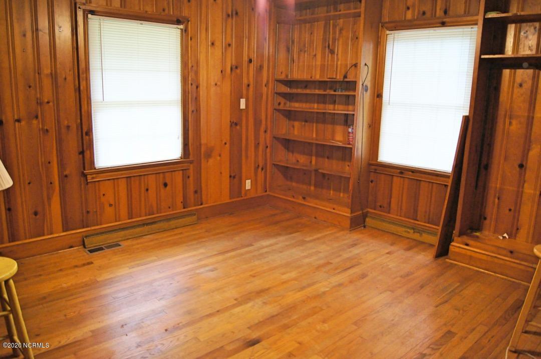6651 River Road Washington, NC 27889 - Photo 20 of 35 020_Bedroom2