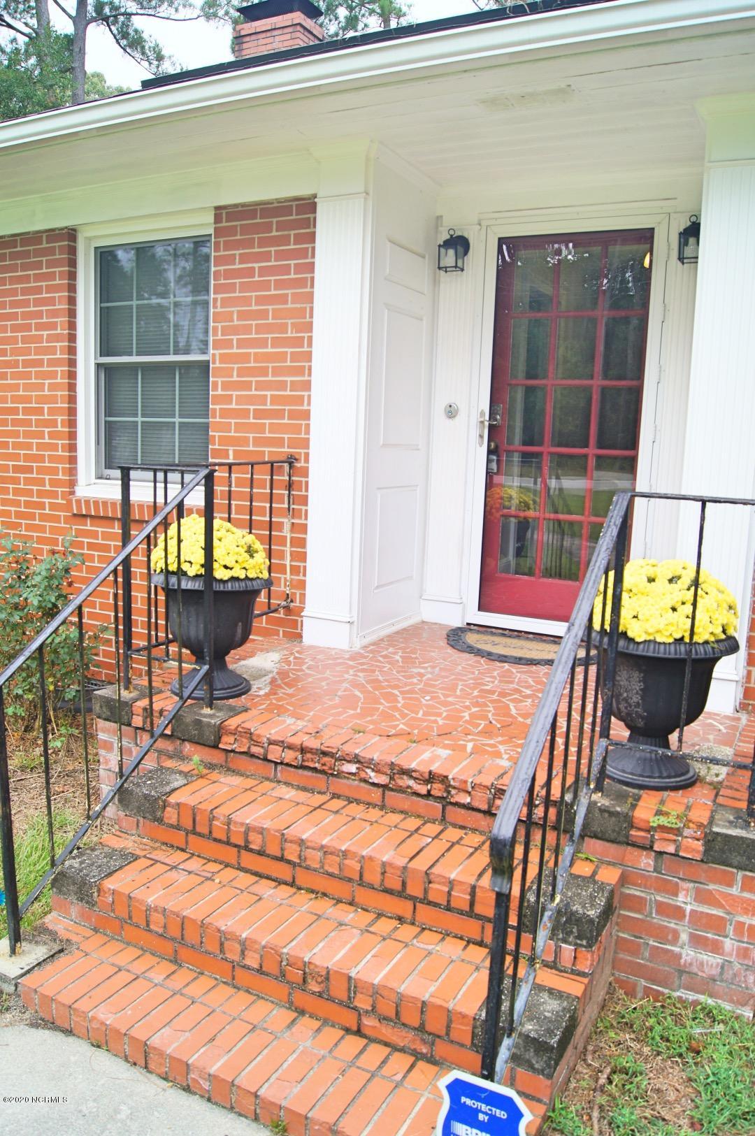 004_FrontPorch