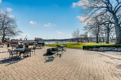 $182,000 | 269 Fontana Boulevard, Unit 2466, Fontana, WI 53125