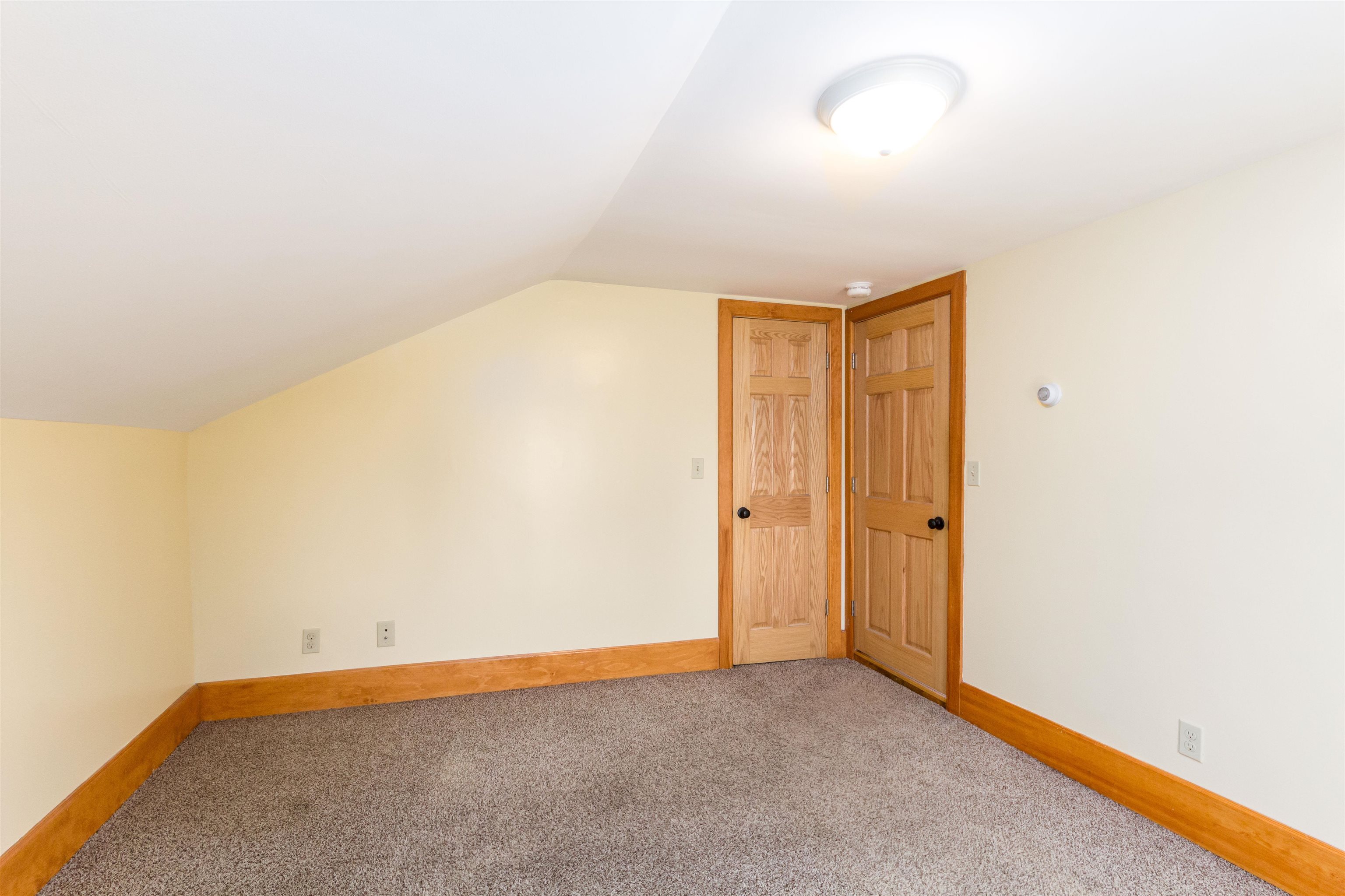 11093 Rte 116 Hinesburg, VT 05461 - Photo 6 of 45 Gallery Image 6