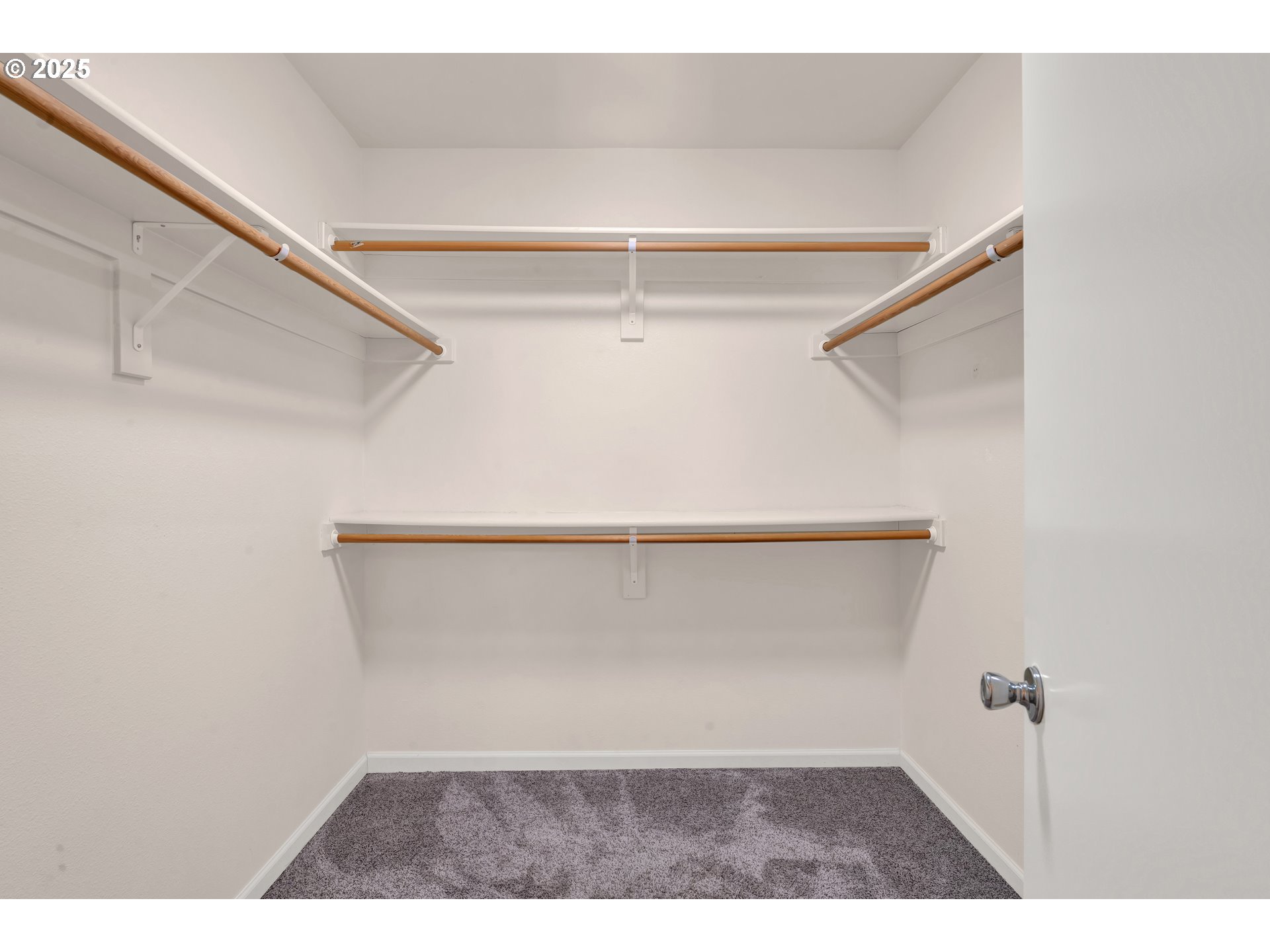 1649 Riley Lane Eugene, OR 97402 - Photo 25 of 45 Gallery Image 25
