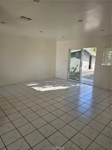 a view of a livingroom