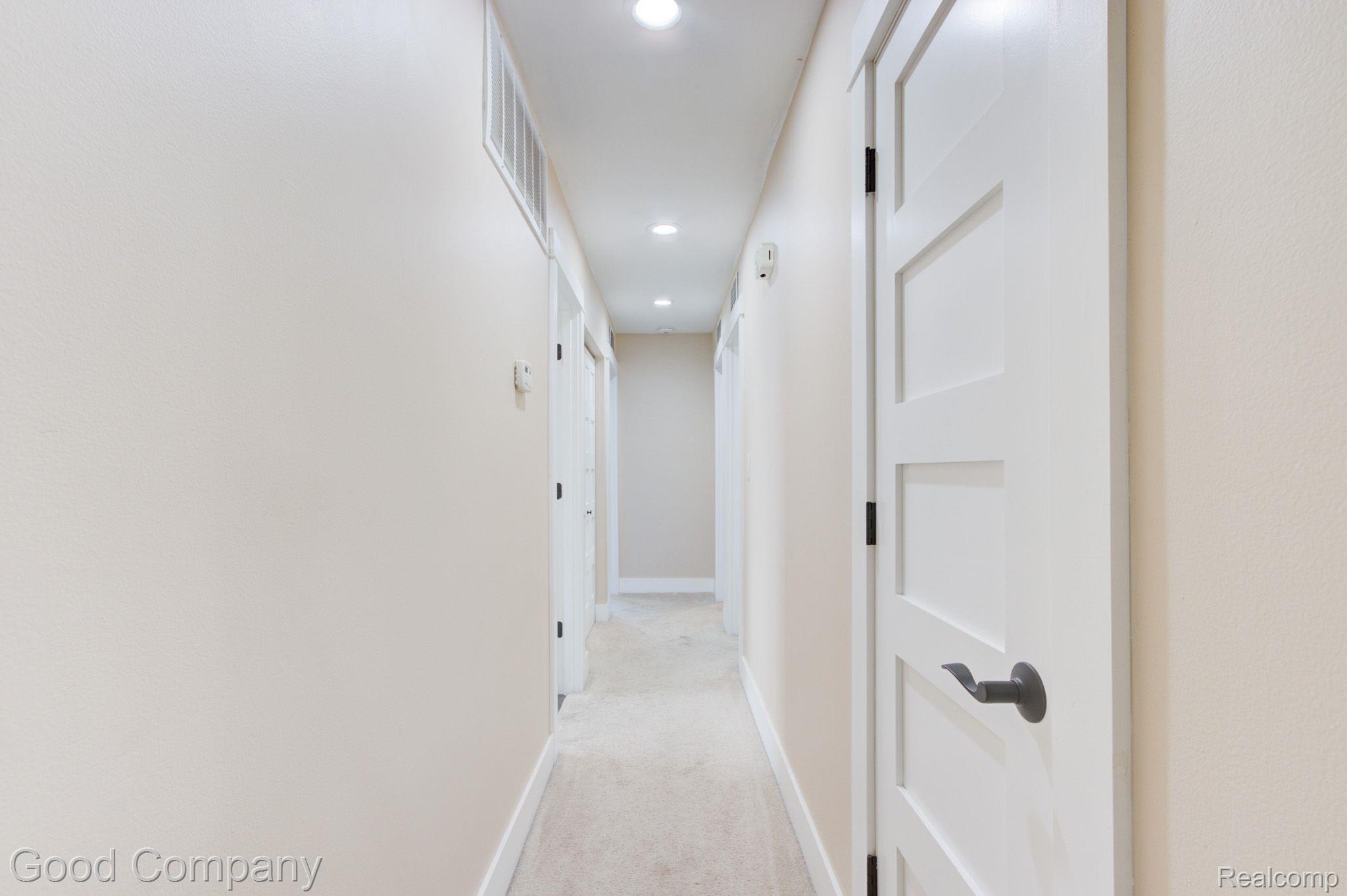 2329 Columbia Road Berkley, MI 48072 - Photo 22 of 40 Gallery Image 22