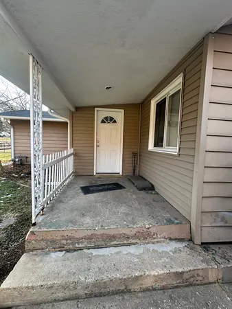 $235,000 | 8518 Archer Avenue, Willow Springs, IL 60480