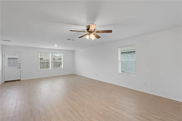 $2,250 | 2633 Winterfell Street, Corpus Christi, TX 78415