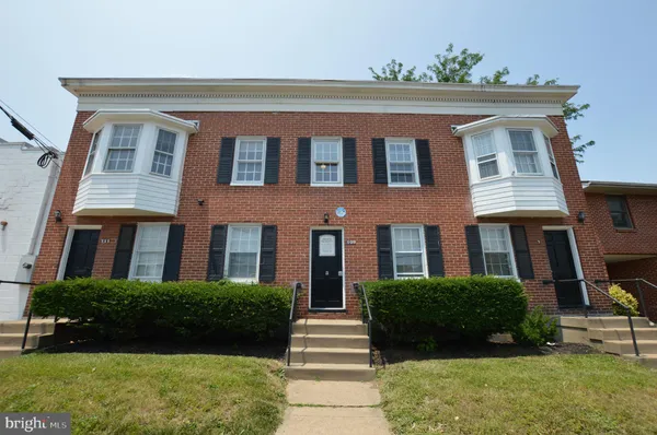 $1,200 | 109 South Bentz Street, Unit 10, Frederick, MD 21701