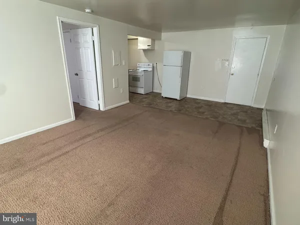 $1,200 | 109 South Bentz Street, Unit 10, Frederick, MD 21701